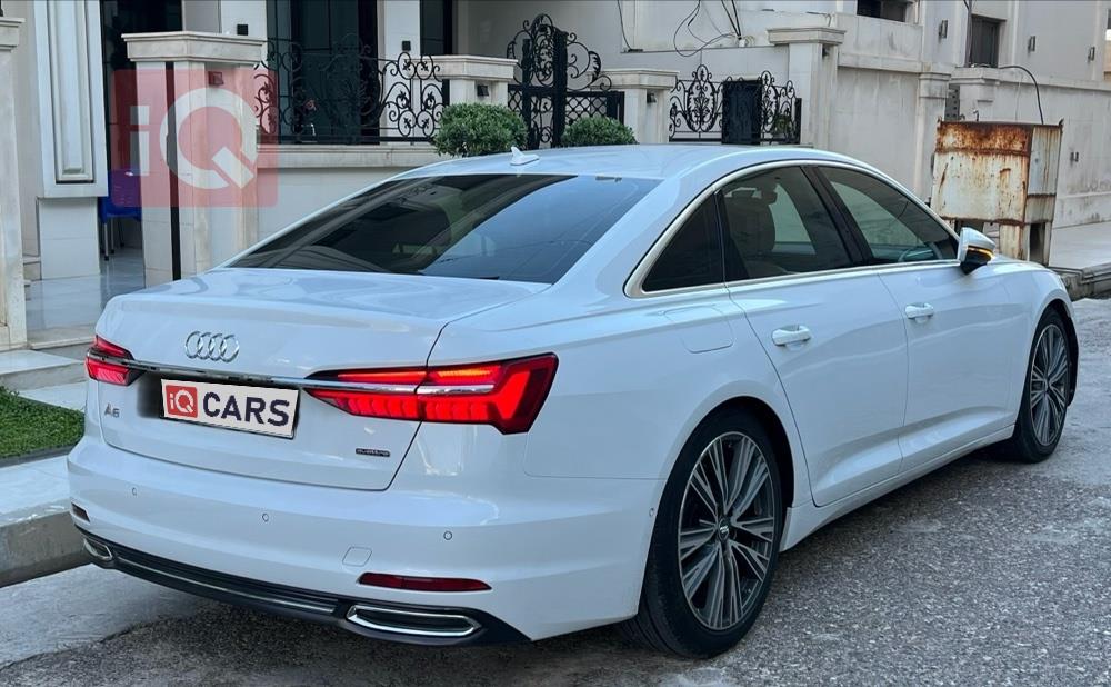 اودي A6